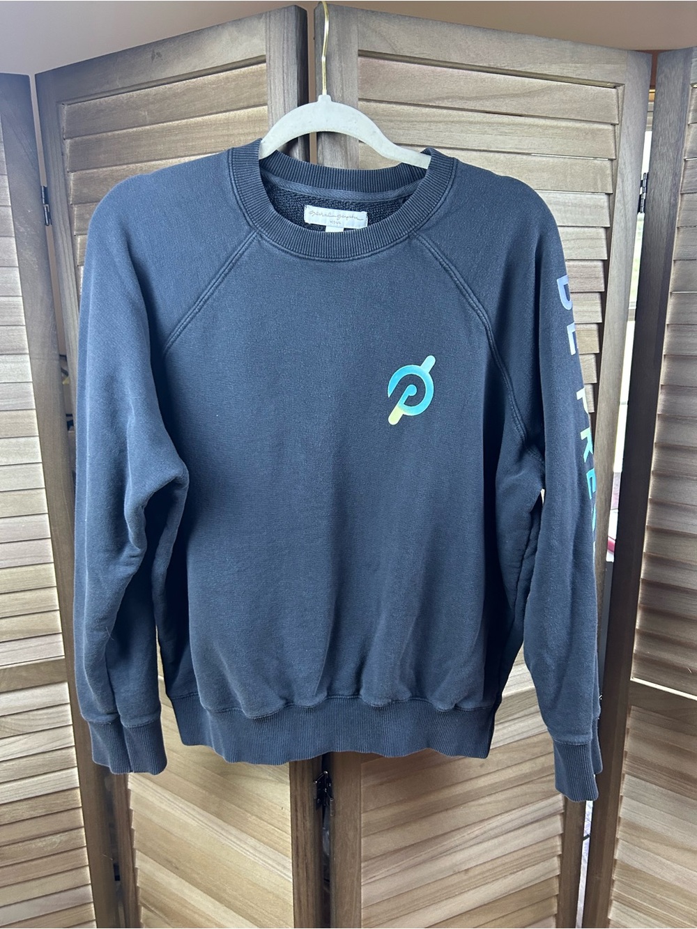 Spiritual Gangster x Peloton Crewneck Sweatshirt Medium Washed Navy Blue Gray